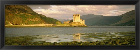 Framed Eilean Donan Castle Highlands Scotland Print