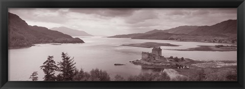 Framed Eilean Donan Castle on Loch Alsh &amp; Duich Scotland Print