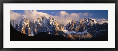 Framed Snowcapped mountain peaks, Dolomites, Italy Print