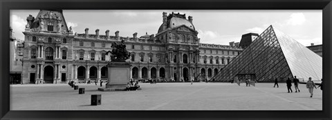 Framed Tourists in the courtyard of a museum, Musee Du Louvre, Paris, France Print