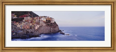 Framed Town on a hillside, Manarola, Riomaggiore, Cinque Terre, Liguria, Italy Print
