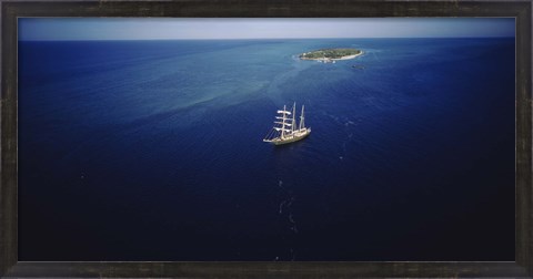 Framed High angle view of a sailboat in the ocean, Heron Island, Great Barrier Reef, Queensland, Australia Print