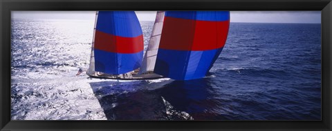 Framed High angle view of a yacht in the sea, Caribbean Print