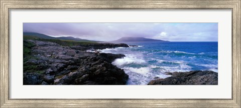 Framed (Traigh Luskentyre ) Sound of Taransay (Outer Hebrides ) Isle of Harris Scotland Print
