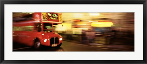 Framed England, London, Bus on the street of London Print