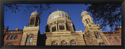 Framed Low Angle View Of Jewish Synagogue, Berlin, Germany Print