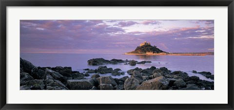 Framed Castle on top of a hill, St Michael&#39;s Mount, Cornwall, England Print