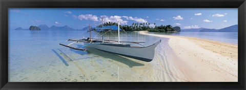 Framed Fishing boat moored on the beach, Palawan, Philippines Print