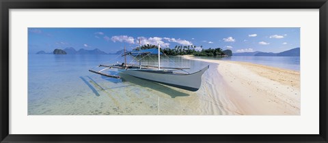 Framed Fishing boat moored on the beach, Palawan, Philippines Print