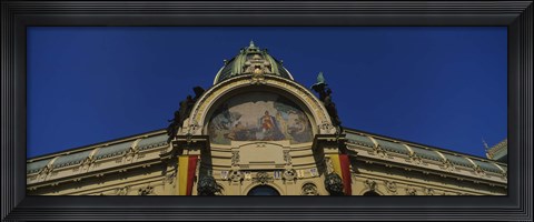 Framed Low Angle View of the Municipal House, Prague, Czech Republic Print