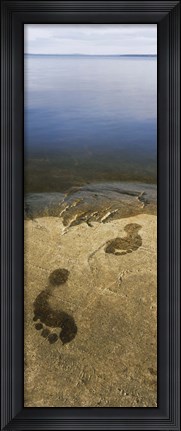 Framed High angle view of wet footprints on a rock, Lake Pielinen, Lieksa, Finland Print