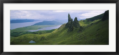 Framed High angle view of rock formations on a mountain, Old Man Of Storr, Isle Of Skye, Scotland Print