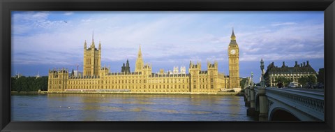 Framed Government building at the waterfront, Thames River, Houses Of Parliament, London, England Print