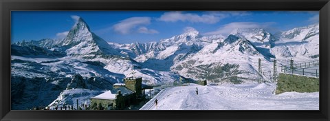 Framed Group of people skiing near a mountain, Matterhorn, Switzerland Print