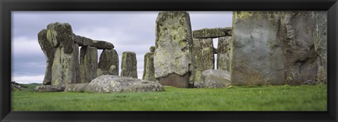 Framed Rock formations of Stonehenge, Wiltshire, England Print
