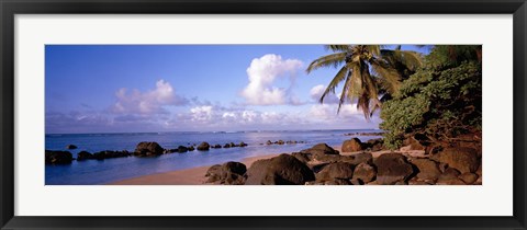 Framed Rocks on the beach, Anini Beach, Kauai, Hawaii, USA Print