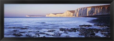 Framed Chalk cliffs at seaside, Seven sisters, Birling Gap, East Sussex, England Print