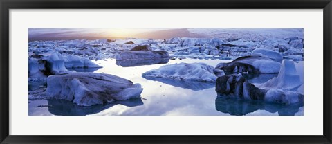 Framed Icebergs on Jokulsarlon lagoon, Vatnajokull Glacier, Iceland. Print