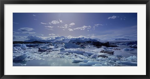 Framed Icebergs floating on water, Vatnajokull, Fjallsarlon, Jokulsarlon Lagoon, Iceland Print