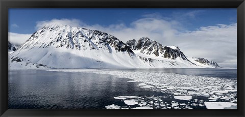 Framed Ice floes on water with a mountain range in the background, Magdalene Fjord, Spitsbergen, Svalbard Islands, Norway Print