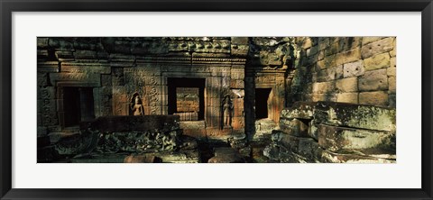 Framed Ruins of a temple, Preah Khan, Angkor, Cambodia Print