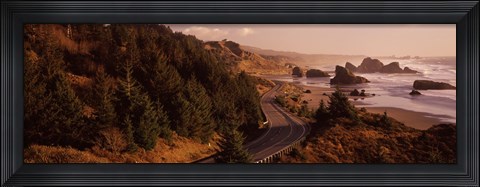 Framed Highway along a coast, Highway 101, Pacific Coastline, Oregon, USA Print