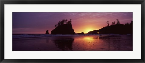 Framed Silhouette of seastacks at sunset, Second Beach, Washington State Print