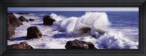 Framed Waves breaking on the coast, Santa Cruz, Santa Cruz County, California Print