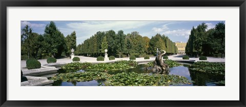 Framed Fountain at a palace, Schonbrunn Palace, Vienna, Austria Print