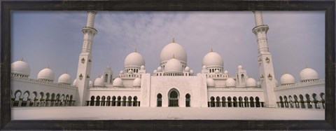 Framed Low angle view of a mosque, Sheikh Zayed Mosque, Abu Dhabi, United Arab Emirates Print