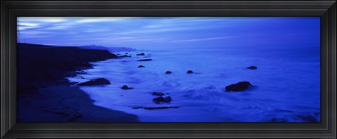 Framed Rock formations on the beach, California (blue) Print