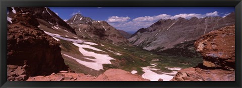 Framed Rock formations, Maroon Bells, West Maroon Pass, Crested Butte, Gunnison County, Colorado, USA Print