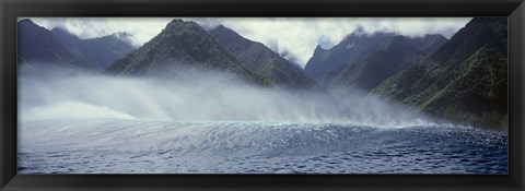 Framed Rolling waves with mountains in the background, Tahiti, Society Islands, French Polynesia Print