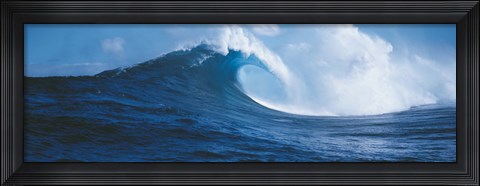Framed Waves splashing in the sea, Hawaii Print