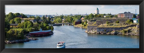 Framed Fortress at the waterfront, Suomenlinna, Helsinki, Finland Print