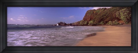 Framed Cliff on the beach, Hamoa Beach, Hana, Maui, Hawaii, USA Print
