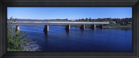 Framed Hartland Bridge, world&#39;s longest covered bridge across the Saint John&#39;s River, Hartland, New Brunswick, Canada Print
