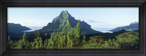Framed Mountains at a coast, Belvedere Point, Mont Mouaroa, Opunohu Bay, Moorea, Tahiti, French Polynesia Print