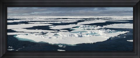 Framed Ice floes on the Arctic Ocean, Spitsbergen, Svalbard Islands, Norway Print