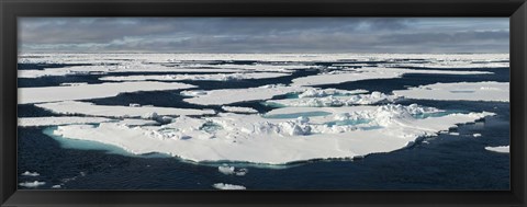 Framed Ice floes on the Arctic Ocean, Spitsbergen, Svalbard Islands, Norway Print