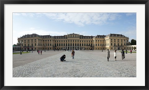 Framed Tourists at a palace, Schonbrunn Palace, Vienna, Austria Print