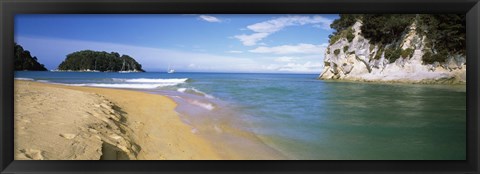 Framed Islands in the Pacific Ocean, Kaiteriteri, Nelson Region, Fiordland National Park, South Island, New Zealand Print