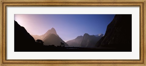 Framed Mountain range at water&#39;s edge, Milford Sound, Fiordland National Park, South Island, New Zealand Print