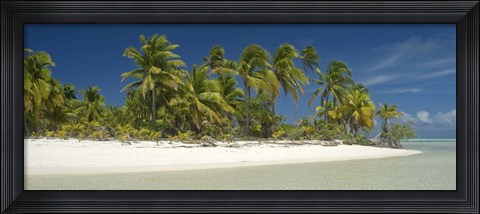 Framed Tapuaetai Motu, Aitutaki, Cook Islands Print