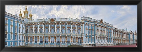 Framed Catherine Palace courtyard, Tsarskoye Selo, St. Petersburg, Russia Print