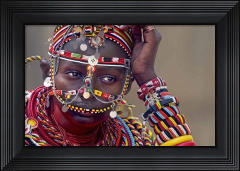 Framed Portrait of a Samburu maiden Print