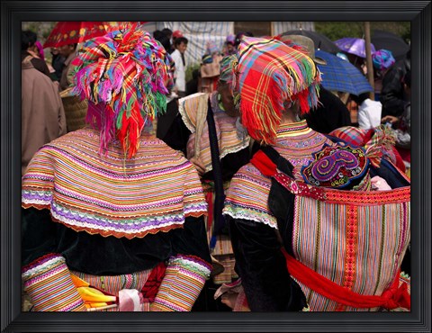 Framed Rear view of two Flower Hmong women at a market, Bac Ha Sunday Market, Lao Cai Province, Vietnam Print