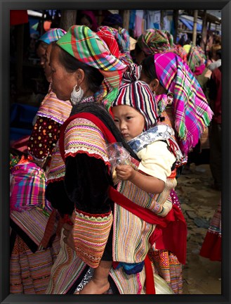 Framed Flower Hmong woman carrying baby on her back, Bac Ha Sunday Market, Lao Cai Province, Vietnam Print