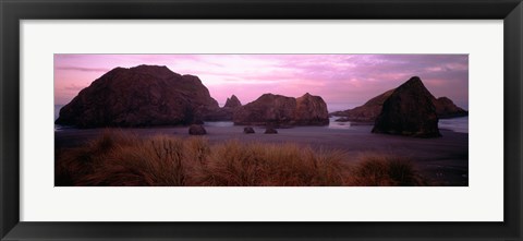 Framed Rock formations on Myers Creek Beach, Oregon Print
