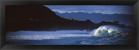 Framed Waves in the Pacific ocean, Waimea, Oahu, Hawaii, USA Print